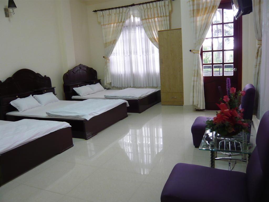 Cat Vy Guest House Далат Номер фото